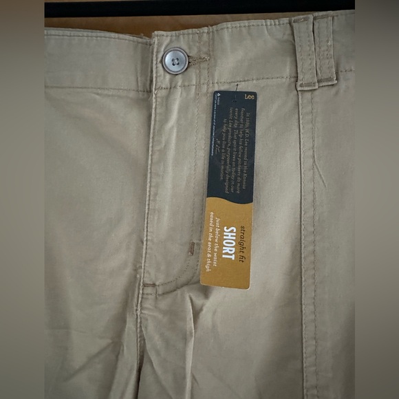 Lee brand soft, utility short, size 18, NWT - Picture 3 of 5